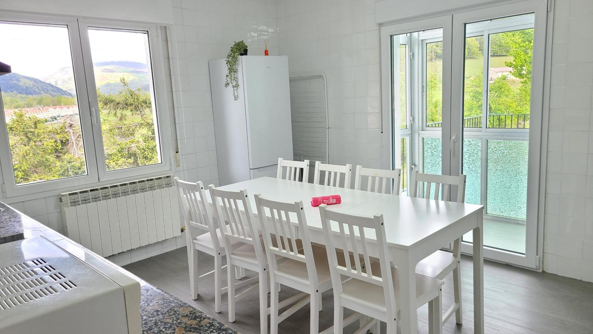 Casa Renovada Con Chill Out En Espinosa Apartman Espinosa de los Monteros Kültér fotó